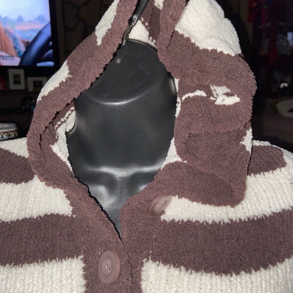 greendog Hoodie Sweater - Picture 3 of 4